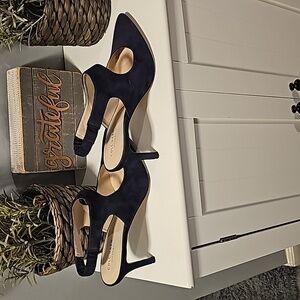 Cole Haan Liesel Suede Pump